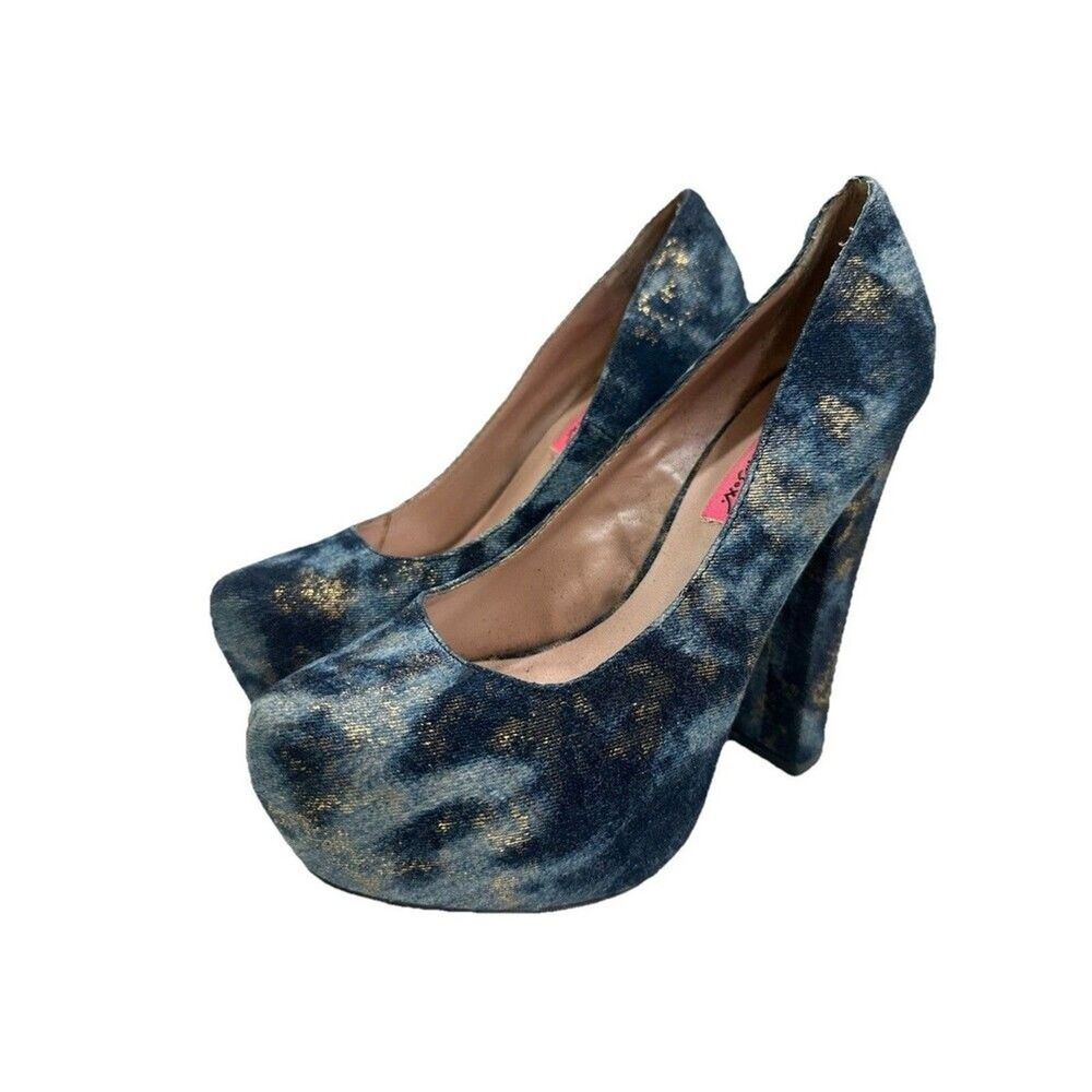 Betsey Johnson Sophiaa Denim and Gold Platform Heel 7 Metallic Statement